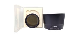 Canon es 200D