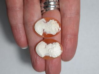 Cammeo per orecchini (senza marca)