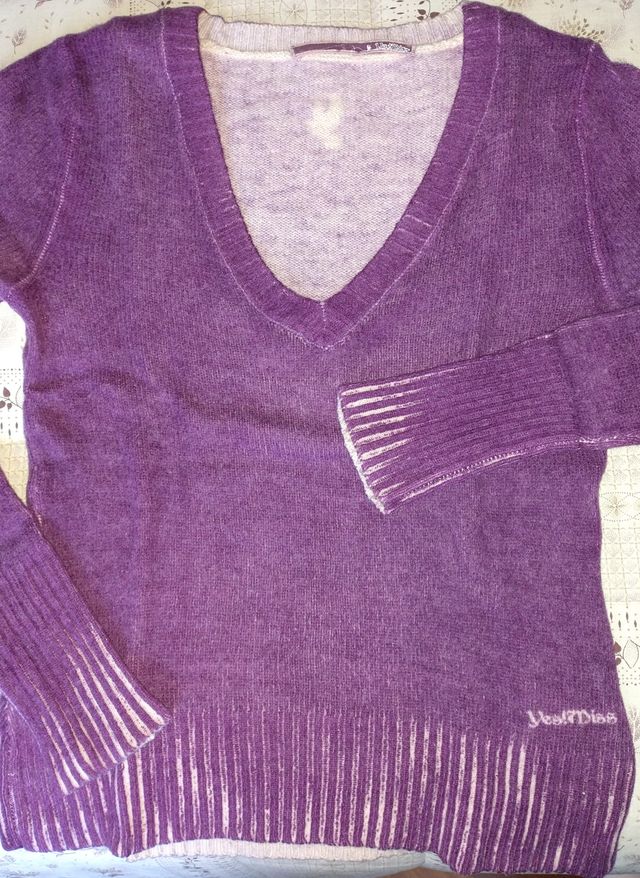 MAGLIONI SCOLLO V FUCSIA E VERDE