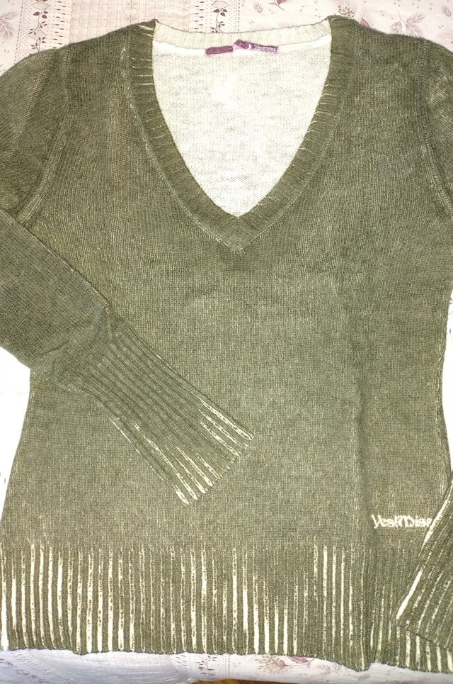 MAGLIONI SCOLLO V FUCSIA E VERDE