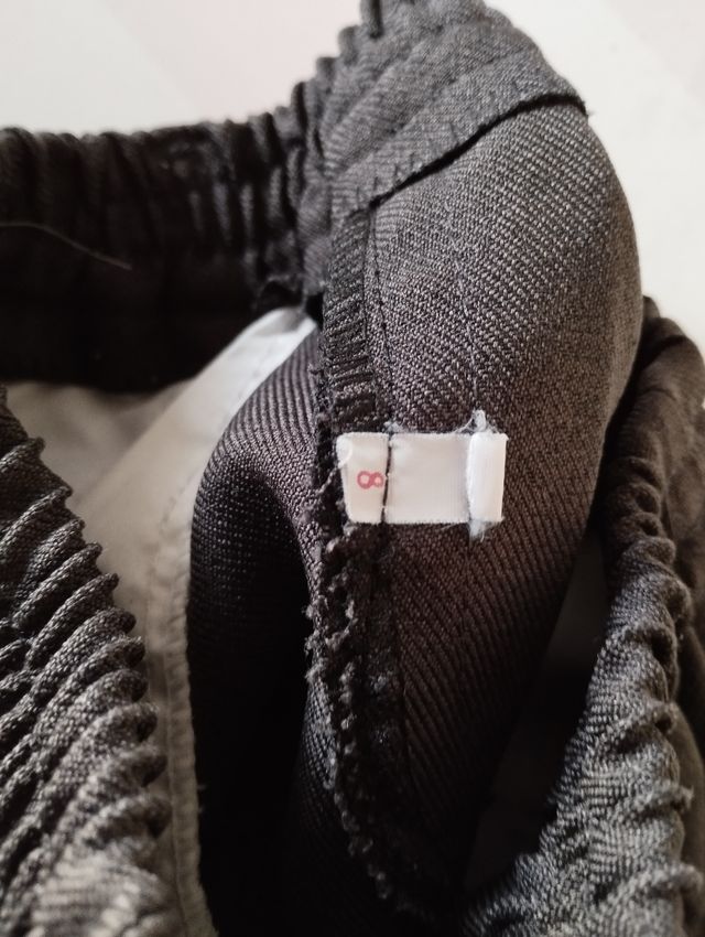 Pantalón uniforme niño talla 8