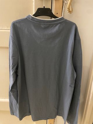 T-shirt maniche lunghe azzurra