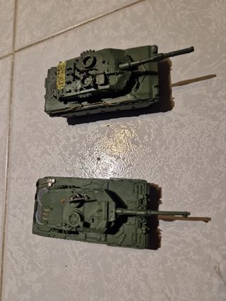 2 Modellini carro armato 