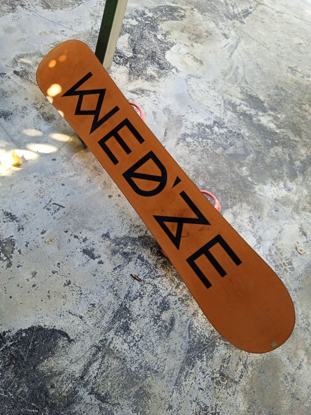 TABLA SNOWBOARD CON FIJACIONES