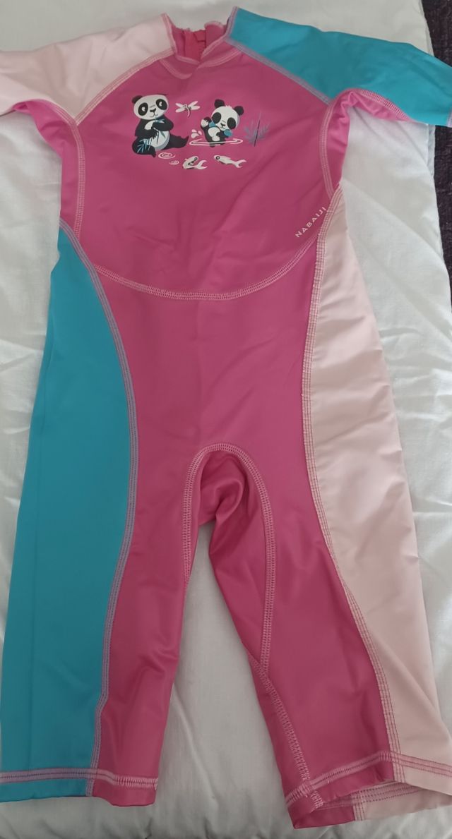 Traje de baño piscina