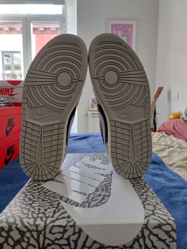 Air Jordan 1 Low OG Black Cement EU 40 CZ0790-001