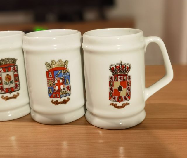 Juego de tazas de Andalucía