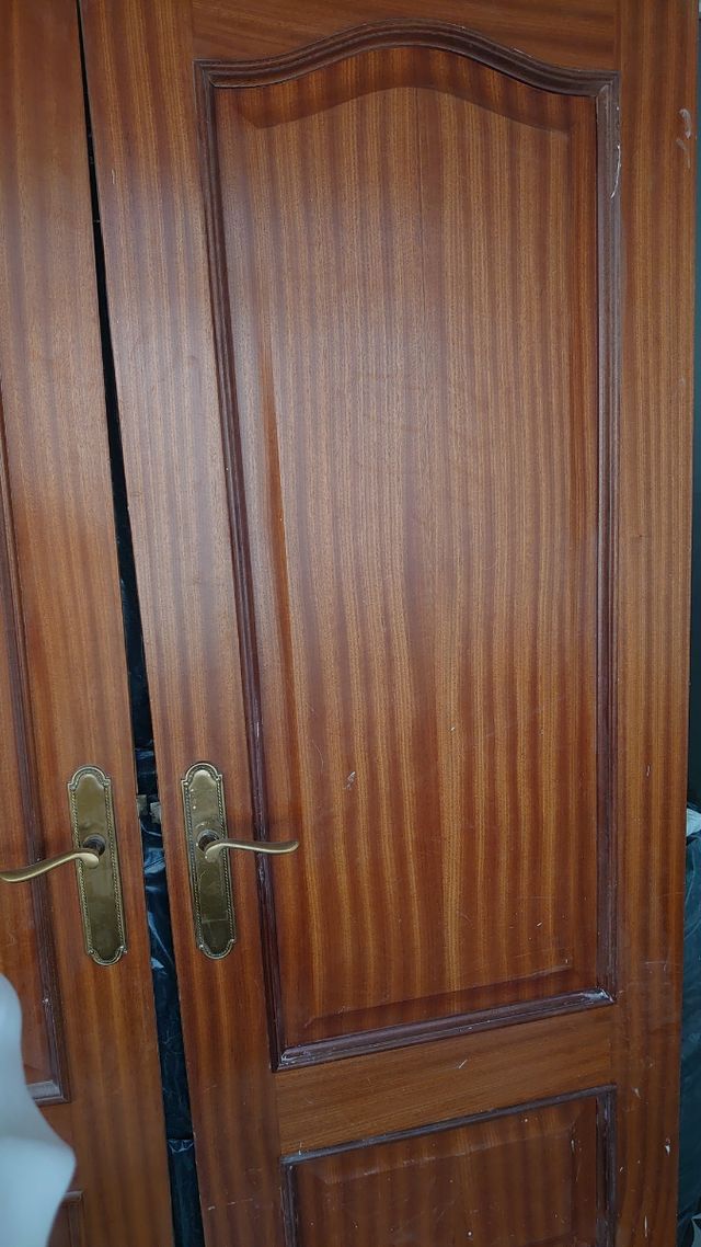 Lote puertas de madera