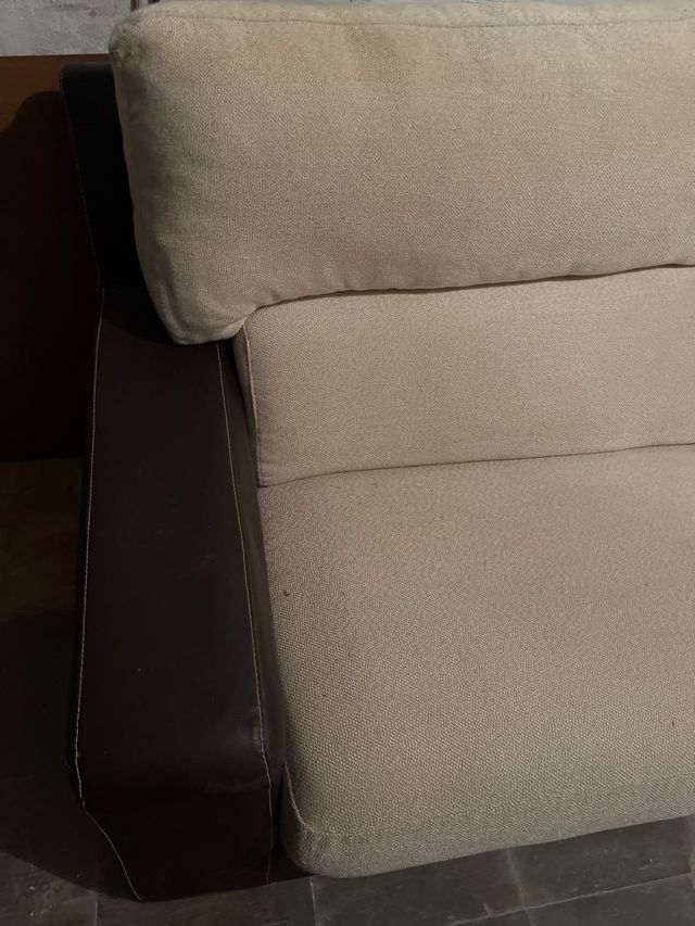 sofá polipiel