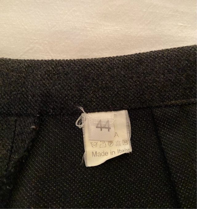 Due paia di pantaloni donna taglia 44