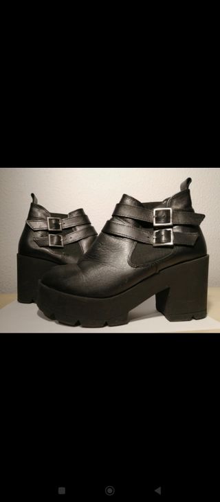 Botines biker piel