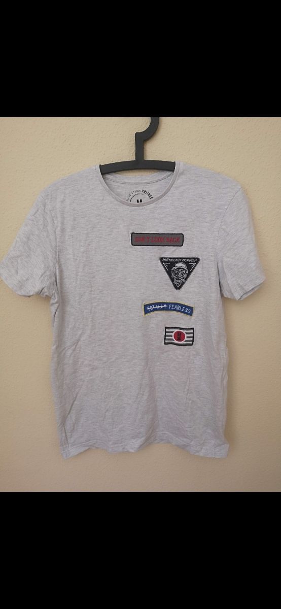 Camiseta de chico talla M de Polinesia.