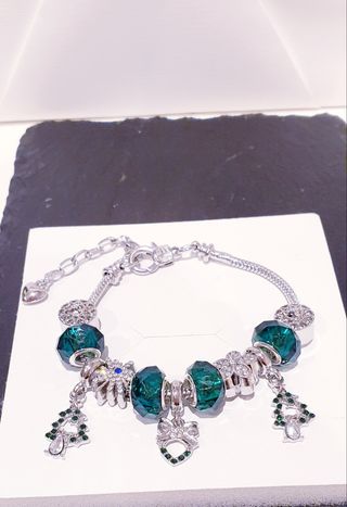 Bisutería mujer, Pulsera Charms