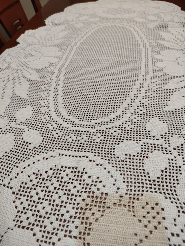 Camino de mesa artesano