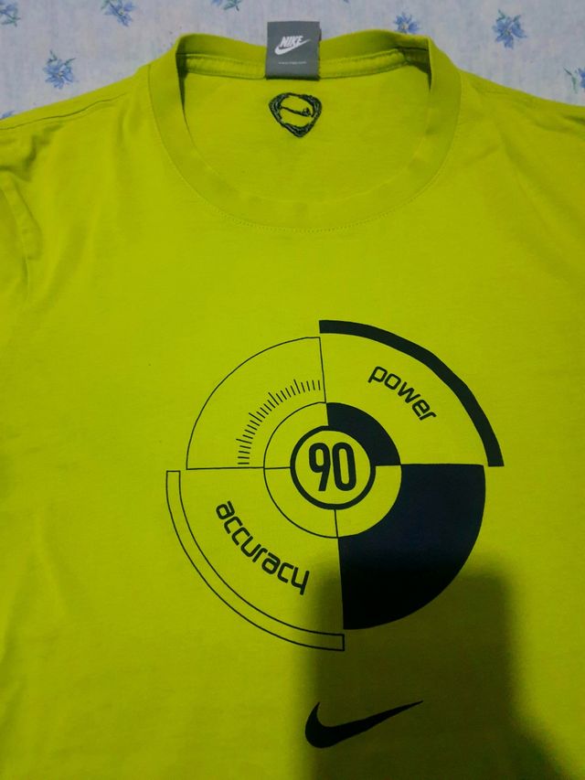 Camiseta nike 90 accuary talla S adulto