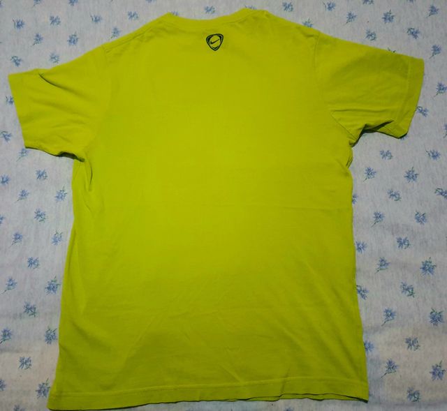 Camiseta nike 90 accuary talla S adulto