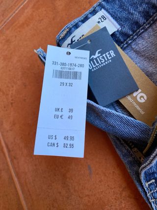 Falda vaquera. Medida desde cintura: 35.5-36 cm