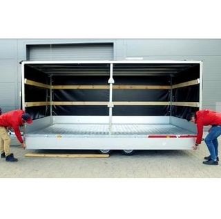 remolque transporte de mercancías