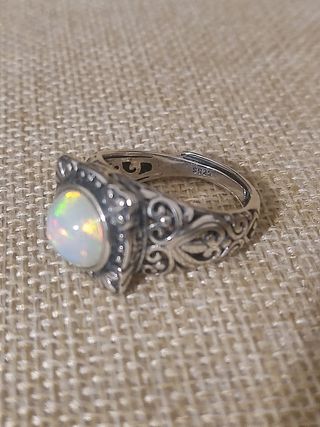 Anillo de ópalo para hombre