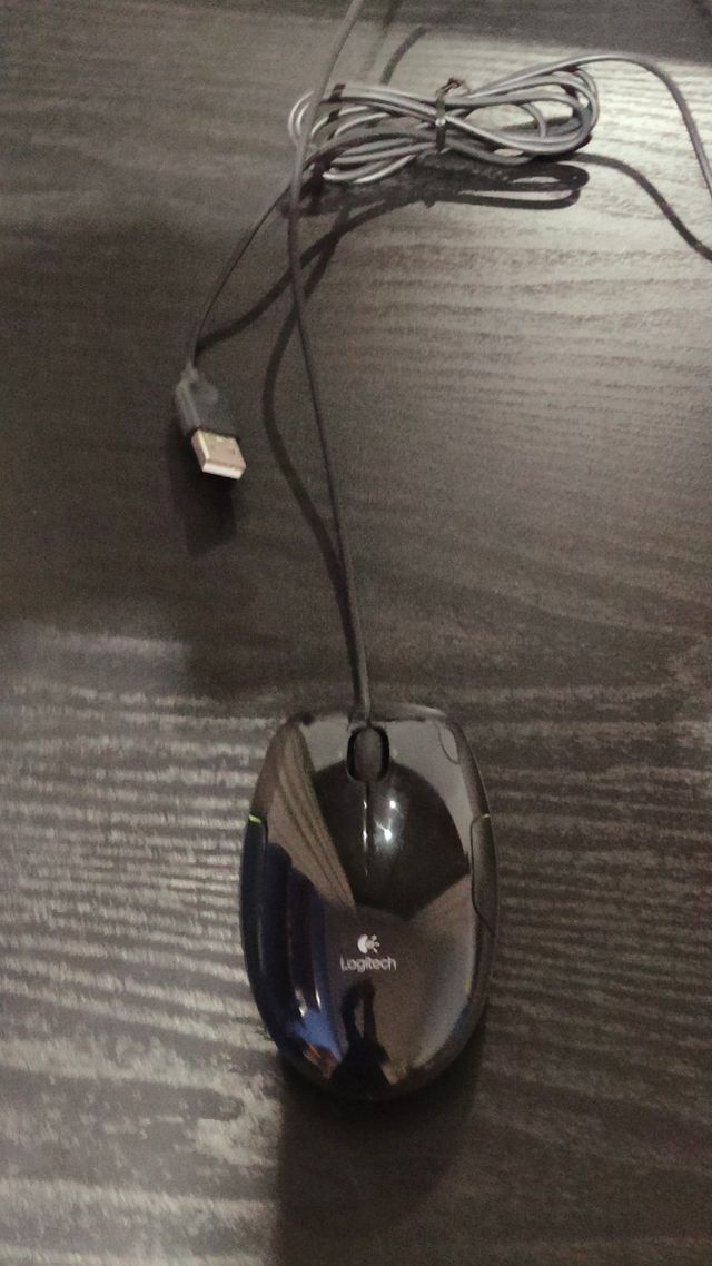 Teclado y ratón Logitech