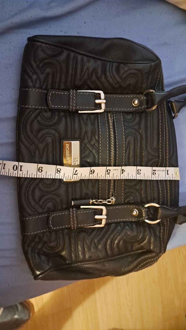 Elegante bolso de Robert Pietri