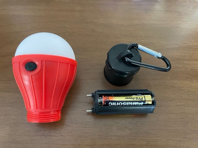 Lampade n. 6 ( 3 tipi di luce)