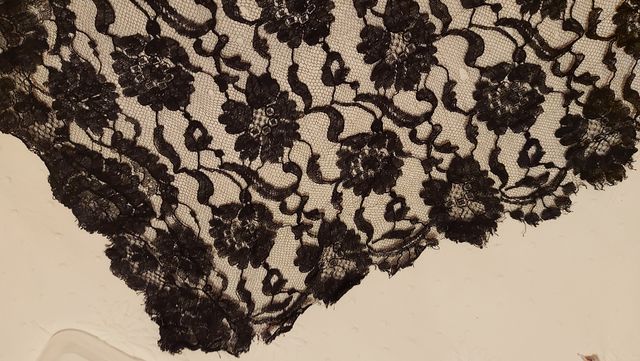 Antigua Mantilla.de.encaje