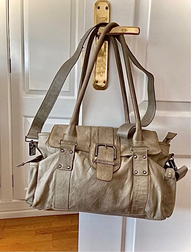 bolso piel grande. ELLE