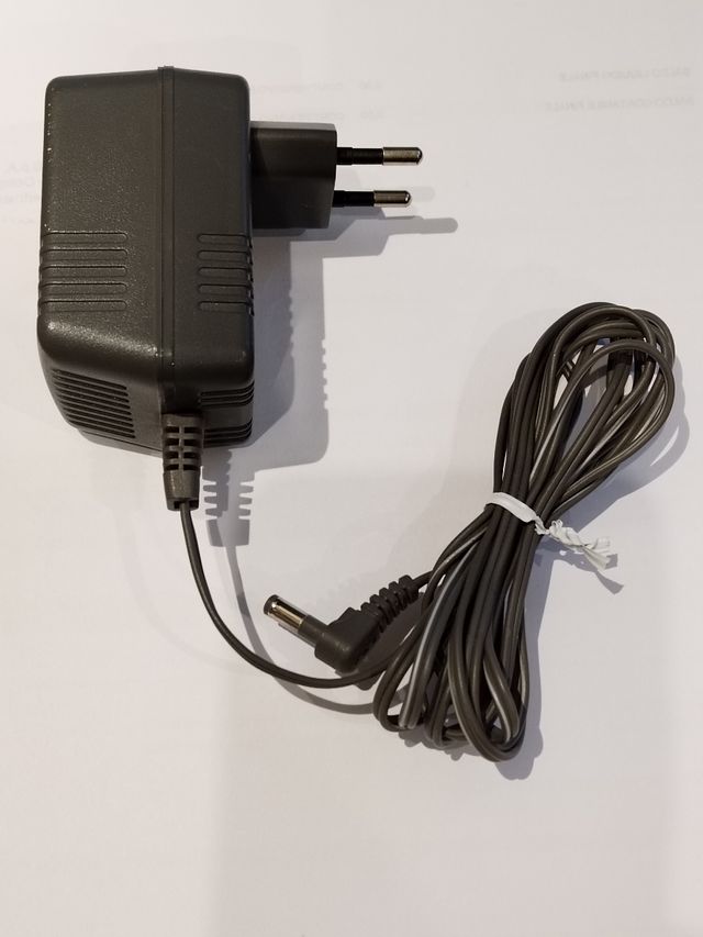 Alimentatore Panasonic POLV207CE 8.5V