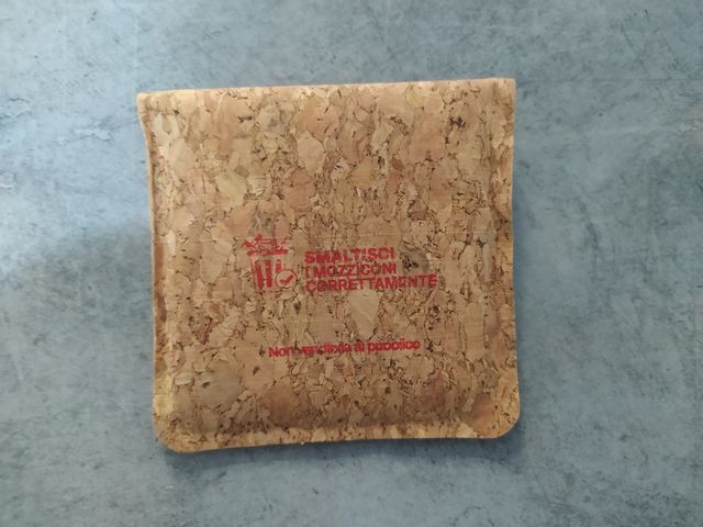 Custodia per Mozziconi Sigarette