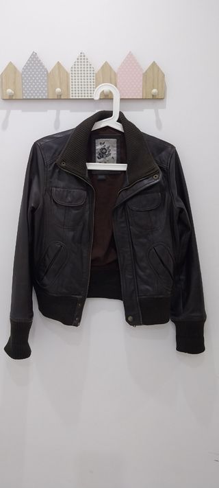 Cazador polipiel marrón