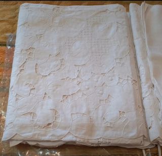 Lenzuolo e tovaglia puro lino