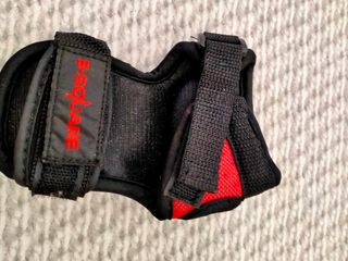 Protezioni per ginocchio e mano x patt