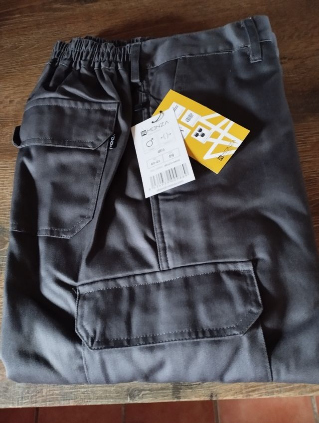 Pantalón trabajo alta calidad talla40-42

