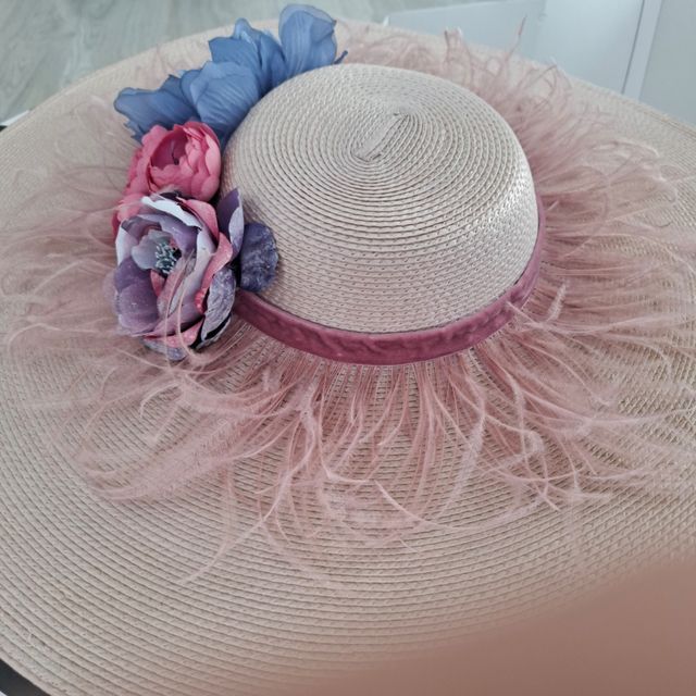 Pamela amplia de Isabel Cruz