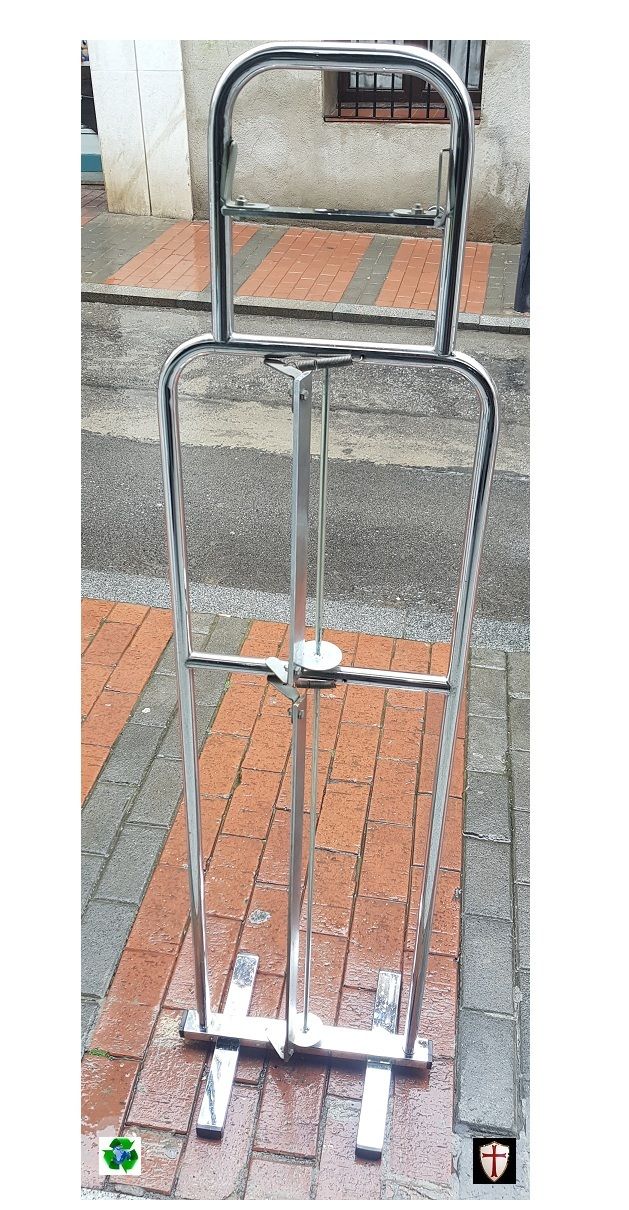 Portarrollos papel regalo