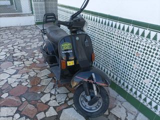 vespa tx 200