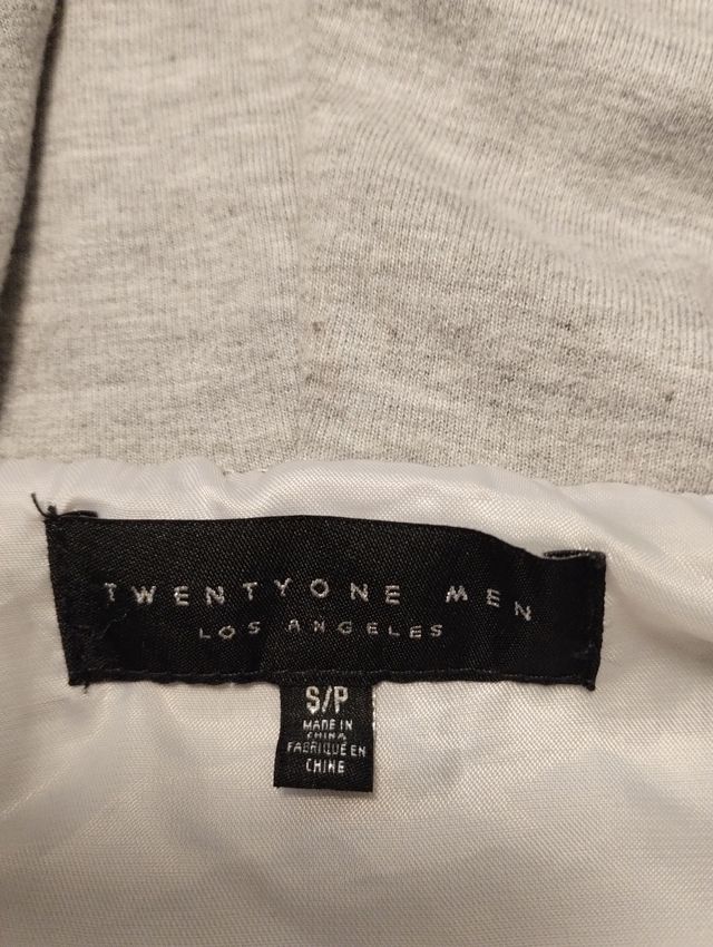 Gilet uomo con cappuccio TwentyOne 