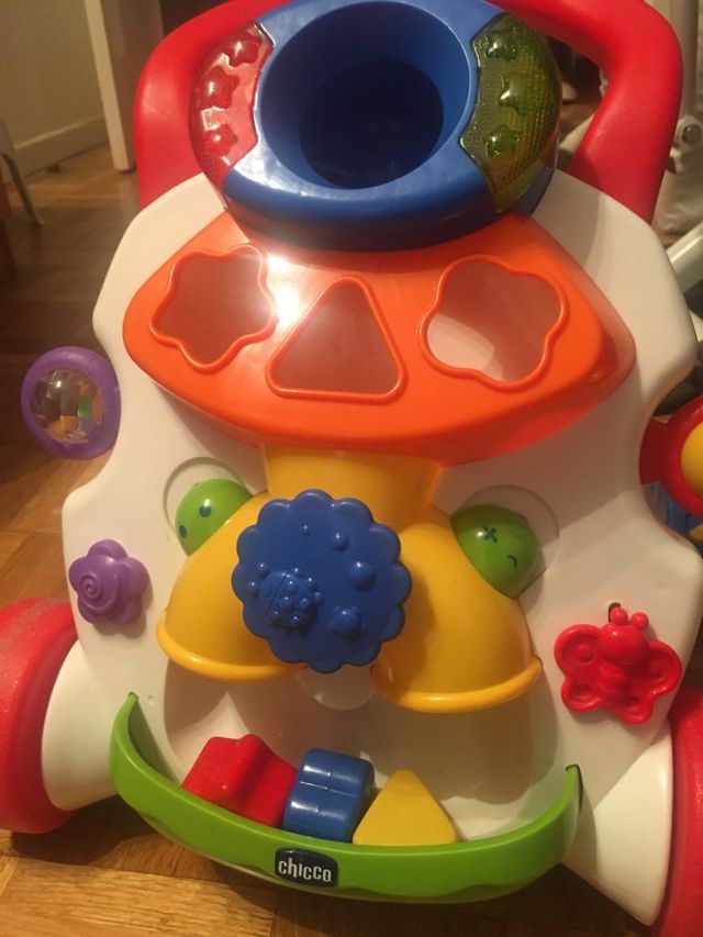 Andador bebé Chicco