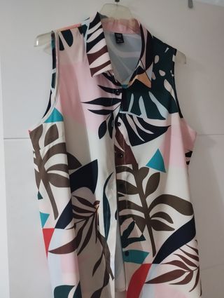 Camisa sin mangas shein curve