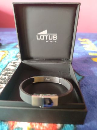 Pulsera Lotus hombre.