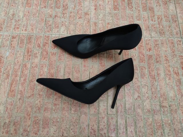 Zapatos tacón Zara