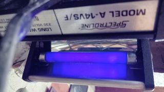 Detector de billetes falsos