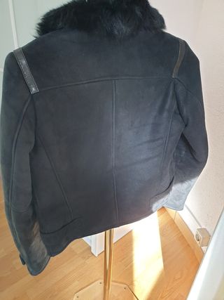 Chaqueta piel vuelta massimo dutti 