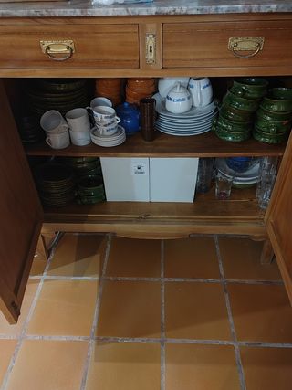 Alacena vitrina Art Nouveau