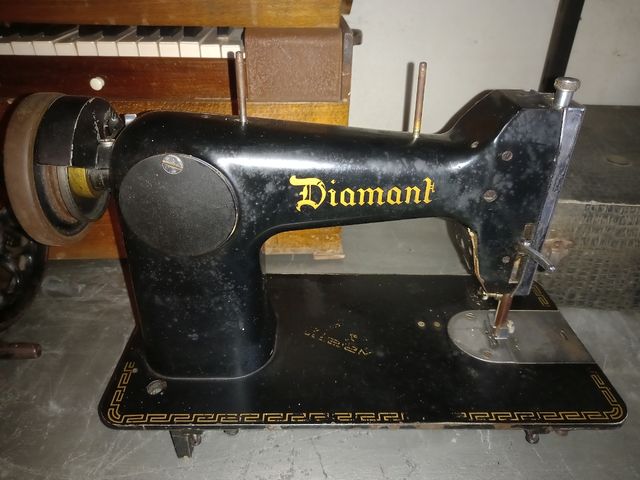 Macchina da cucire vintage