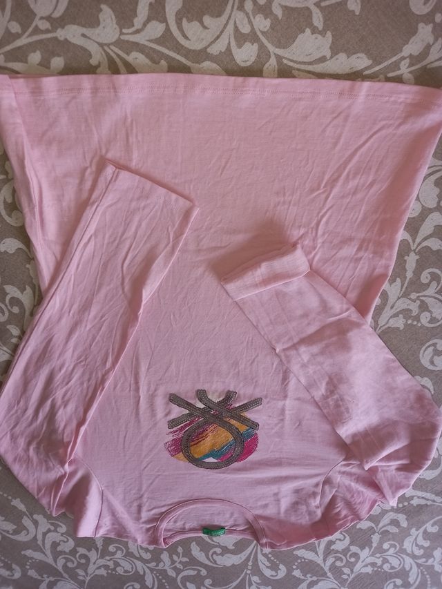 Camiseta Benetton.