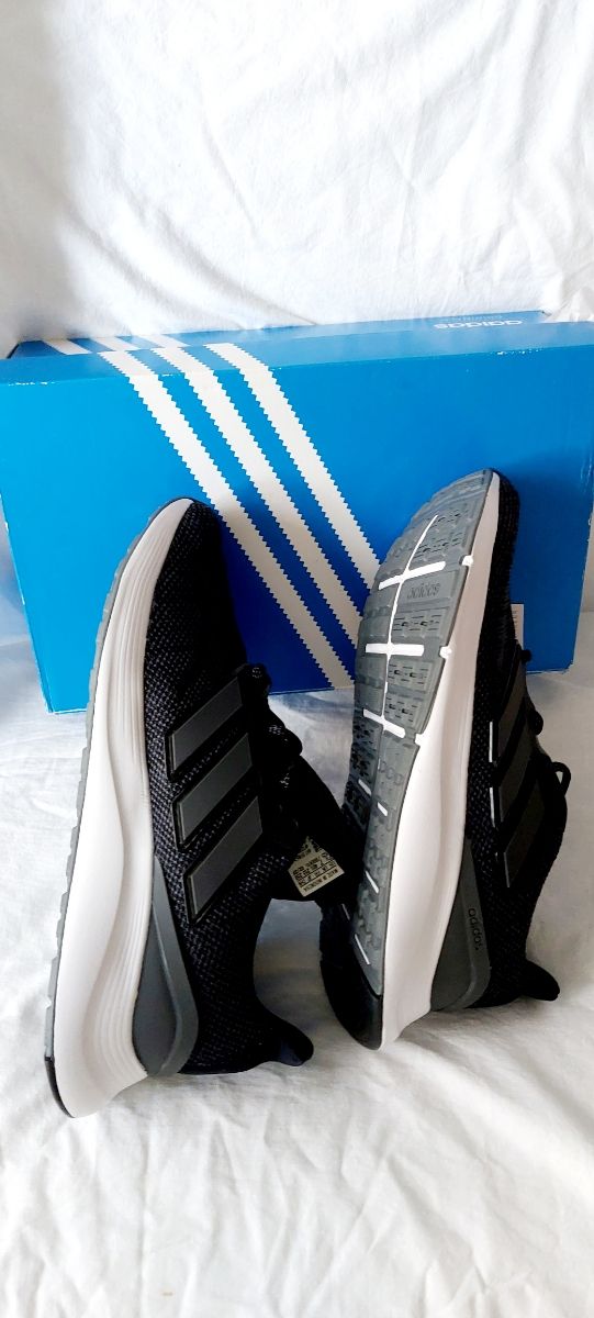 Adidas EnergyFalcon 40 2/3 - nuevas a estrenar.