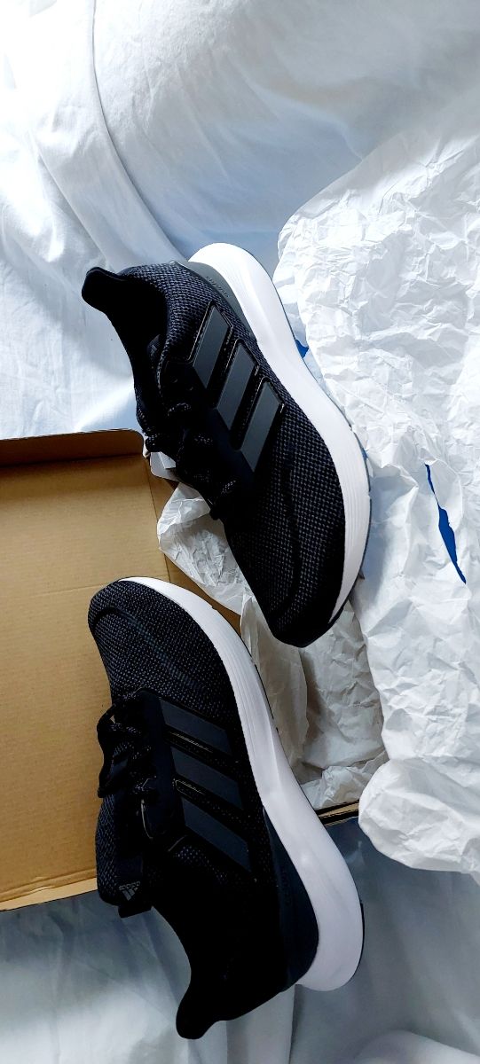 Adidas EnergyFalcon 40 2/3 - nuevas a estrenar.