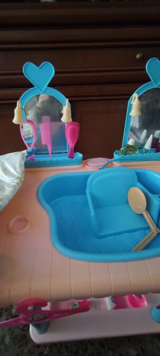 Nenuco con bañera y cambiador